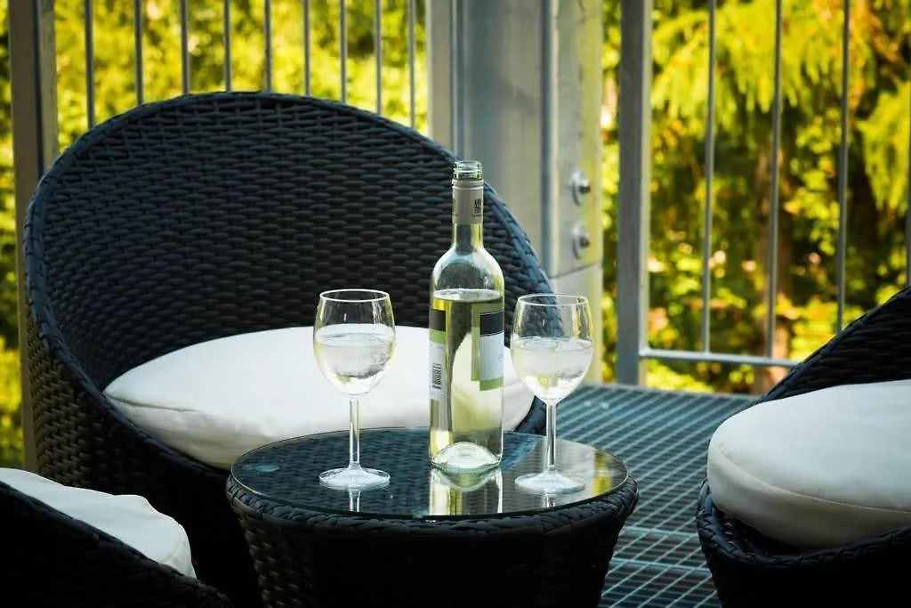 BENSIMON apartments Mitte - Moabit Berlin 4*,